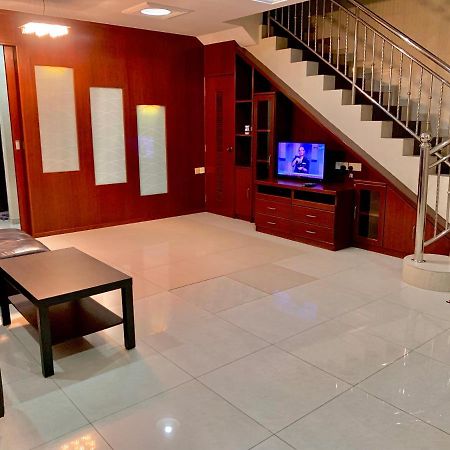 Awani Homestay Seberang Jaya Permatang Janggus 외부 사진